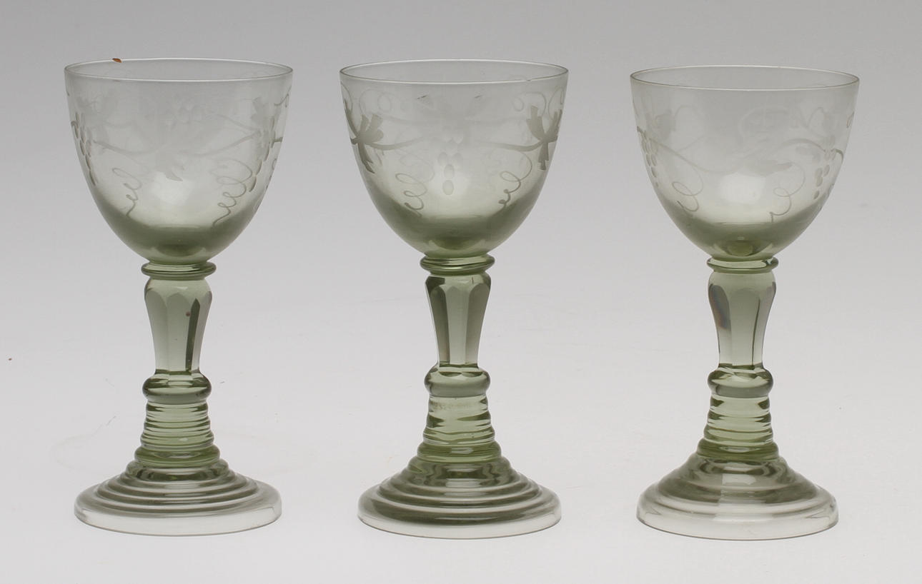 REMMARE, 12 st, glas, 1900-tal.