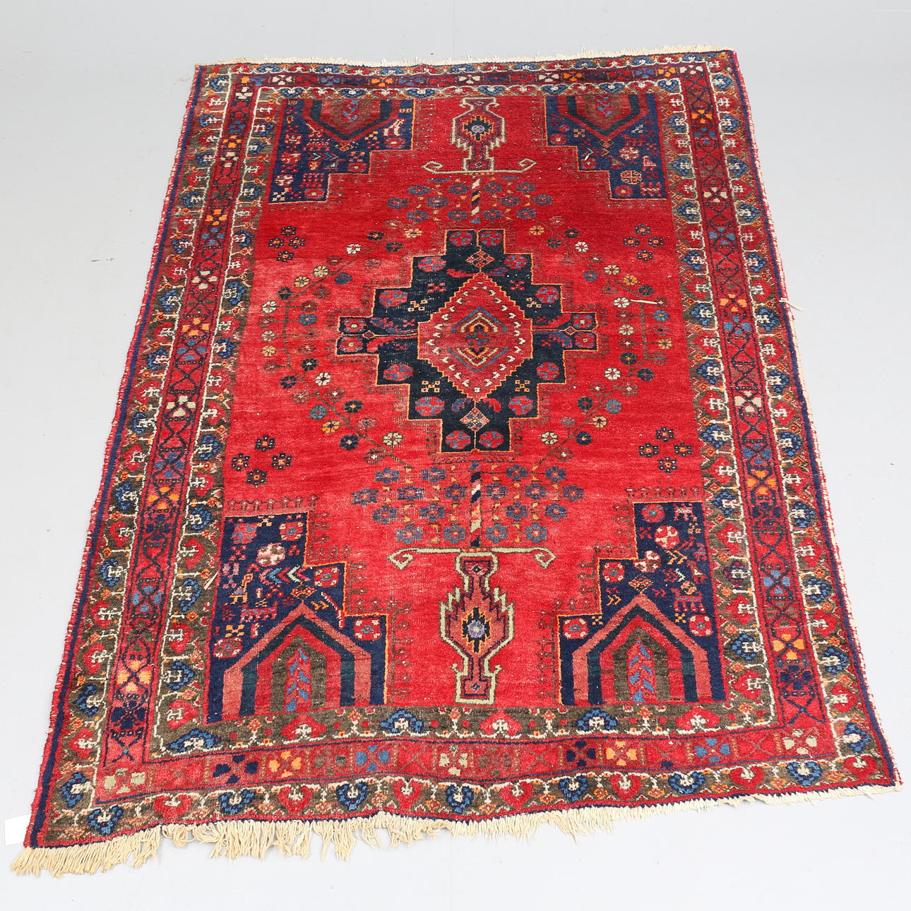 ORIENTALISK MATTA, 200x143 cm.