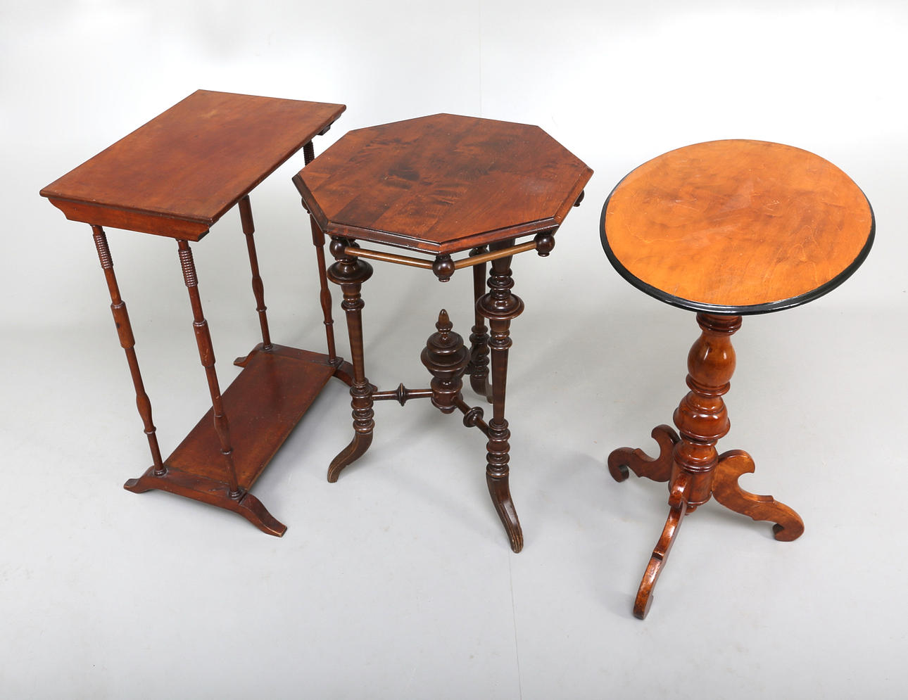 BORD, 3 st, 1800-tal.