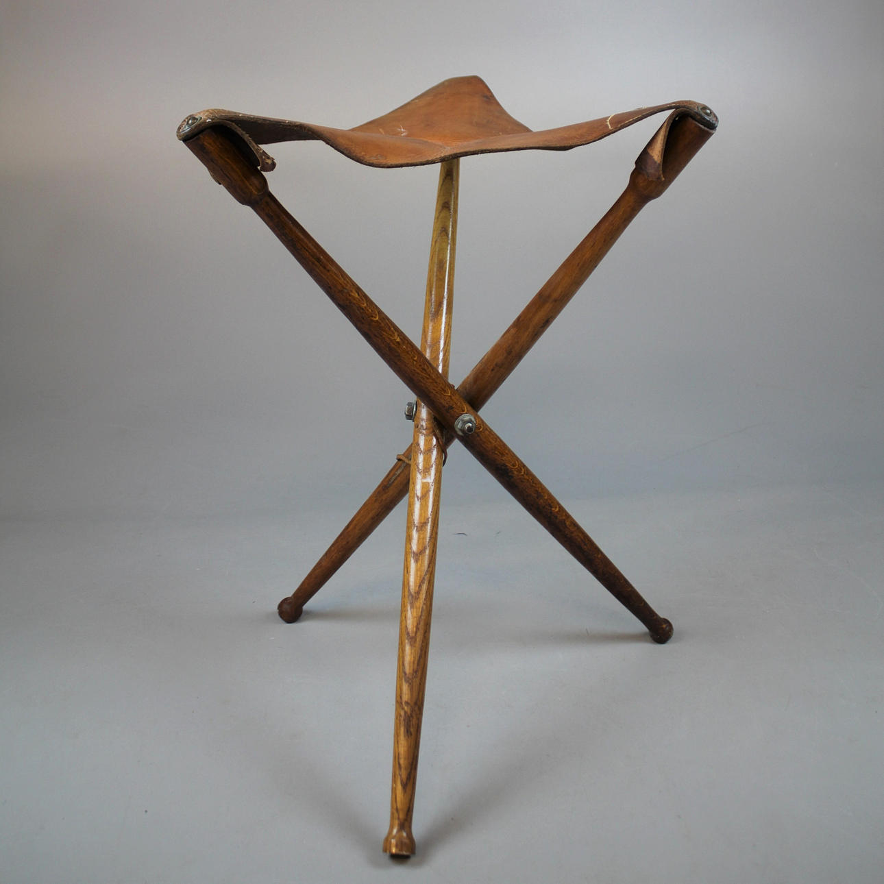 HUNTING PADDLE, 1900s.