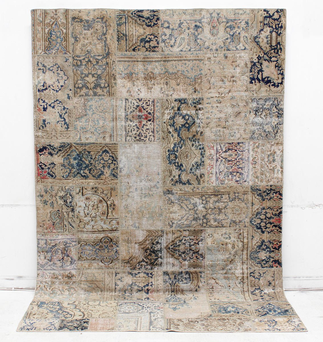 MATTA, Patchwork, 300 x 200 cm.