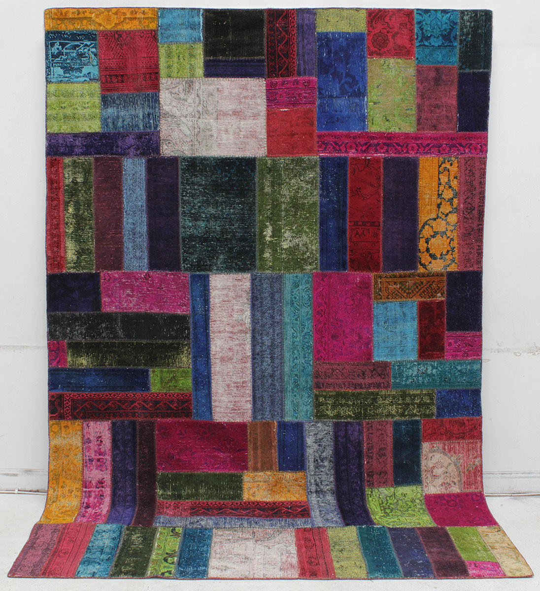MATTA, Patchwork, 301 x 202 cm.