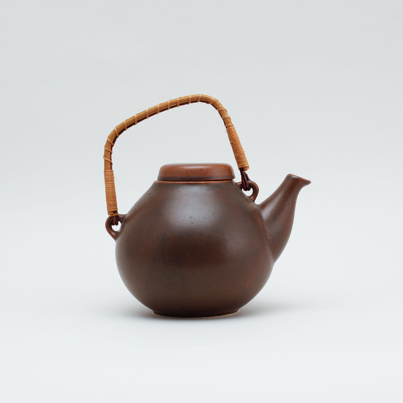 TEKANNA, stengods, Ulla Procopé, Arabia.