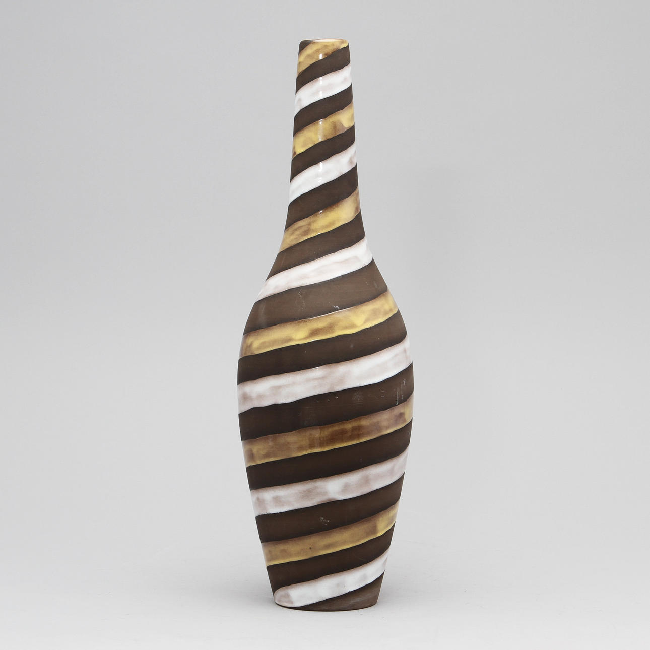 VAS, "Spiral", glaserad keramik, Ingrid Atterberg, Upsala-Ekeby.