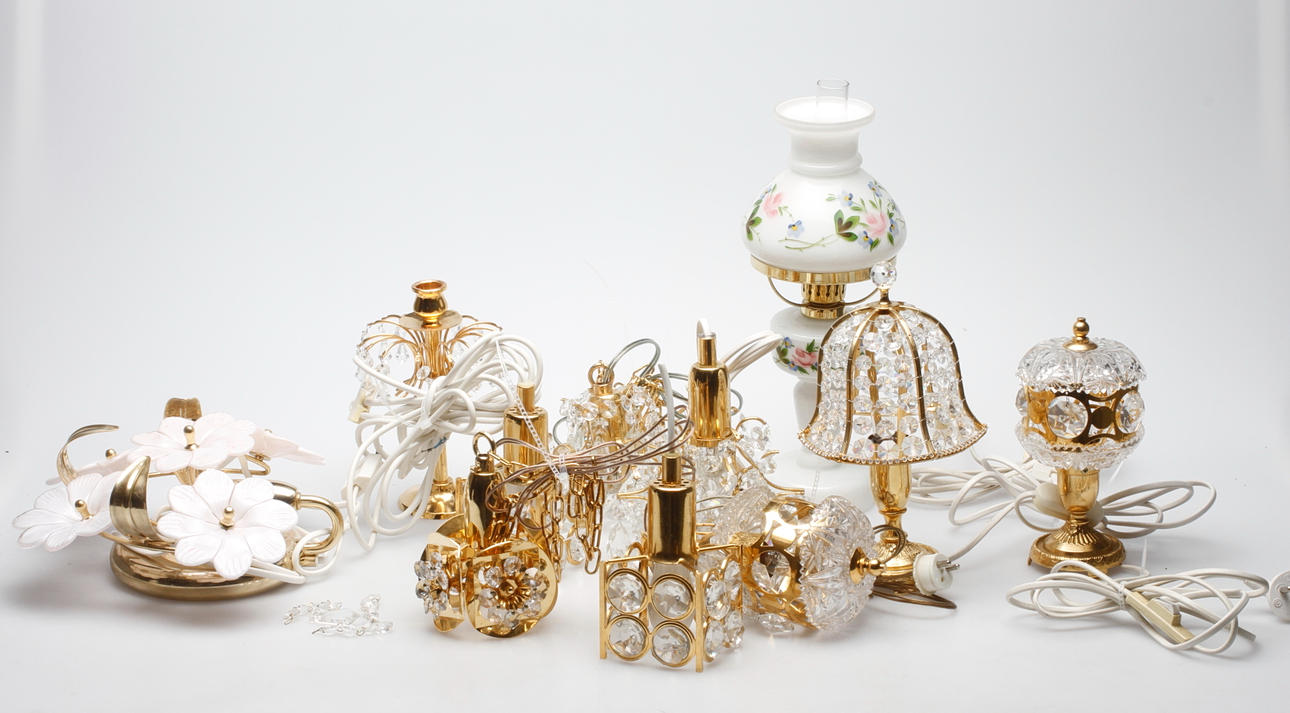 BELYSNINGSFÖREMÅL, ca 10 delar.