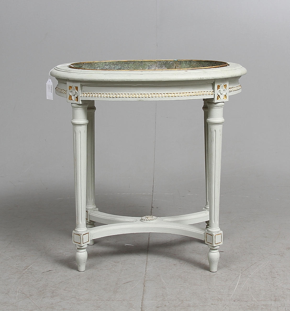 BLOMSTERLÅDA på BEN, gustaviansk stil, 1900-tal.