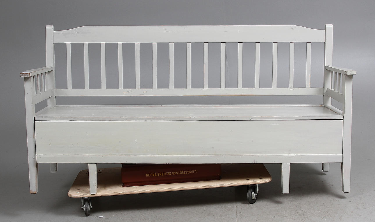 UTRDAGSSOFFA, 18/1900-tal.