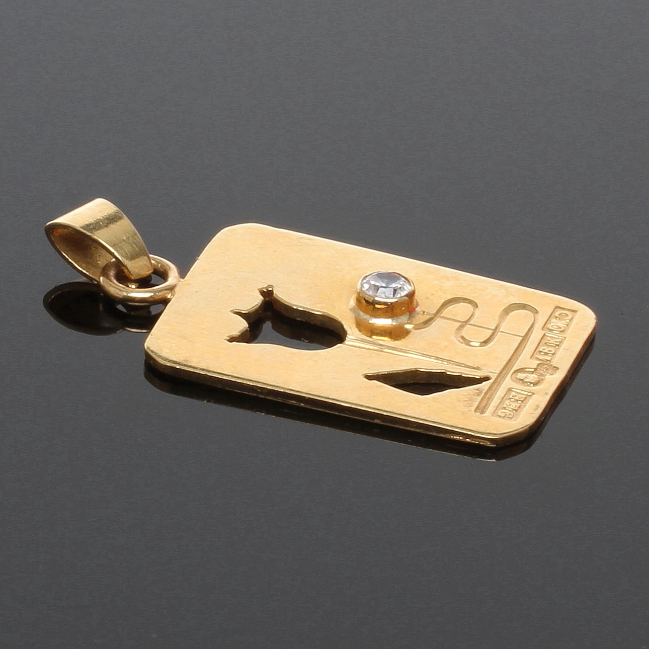 HÄNGE 18k guld med vit sten, Bröderna Hedéns Guldsmeds AB, 1977.