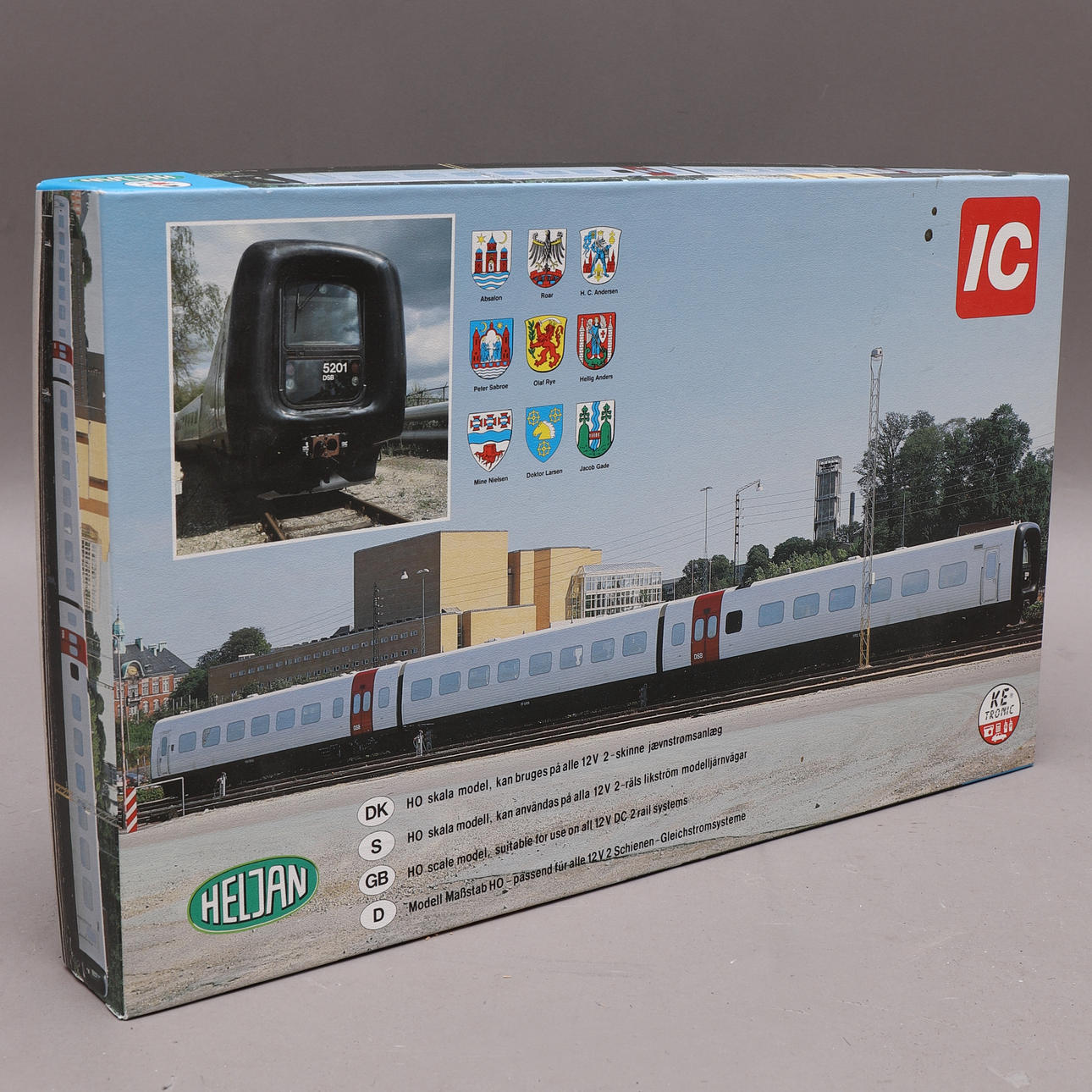 MODELLBAHN, Kustpilen, Karlskrona-Malmö, IC, Heljan.