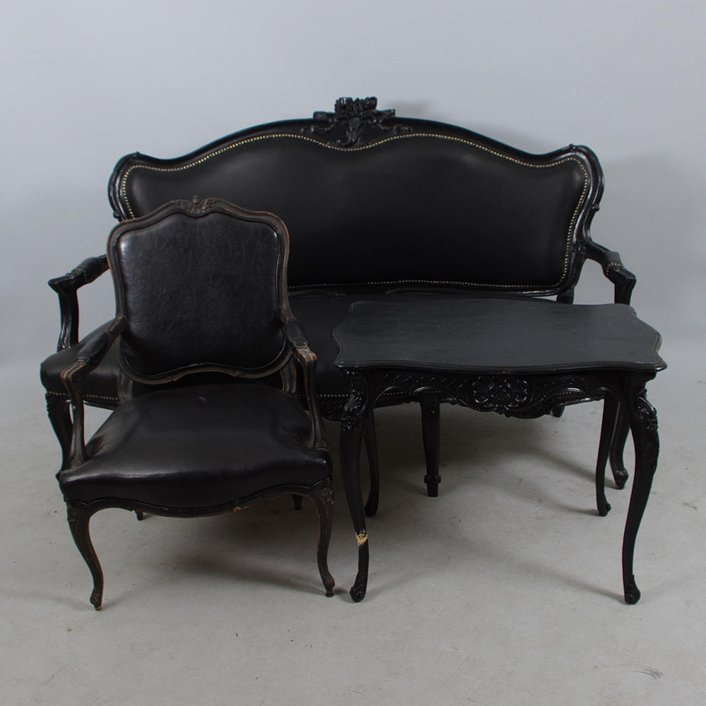 SALONGSGRUPP, svartmålad, rokokostil.