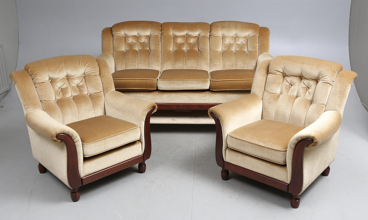 SOFFGRUPP, 3 delar, 1900-talets fjärde kvartal.