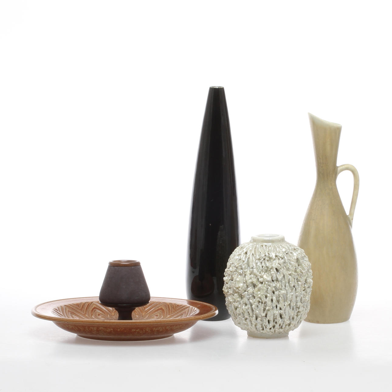 PARTI KERAMIK, 4 delar, Gunnar Nylund samt Carl-Harry Stålhane, Rörstrand, Omkring 1900-talets mitt.