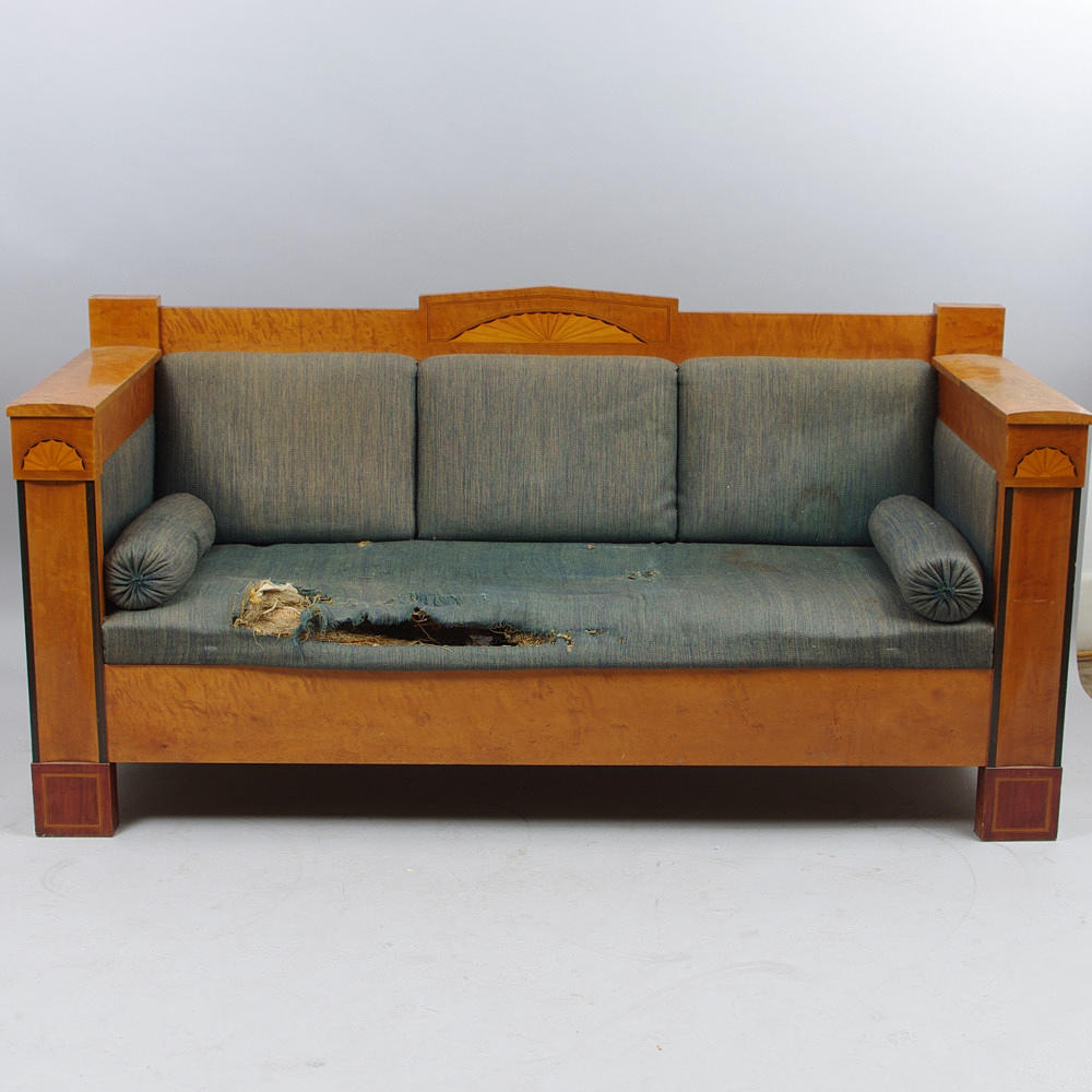 SOFFA, björk med intarsia, empire.