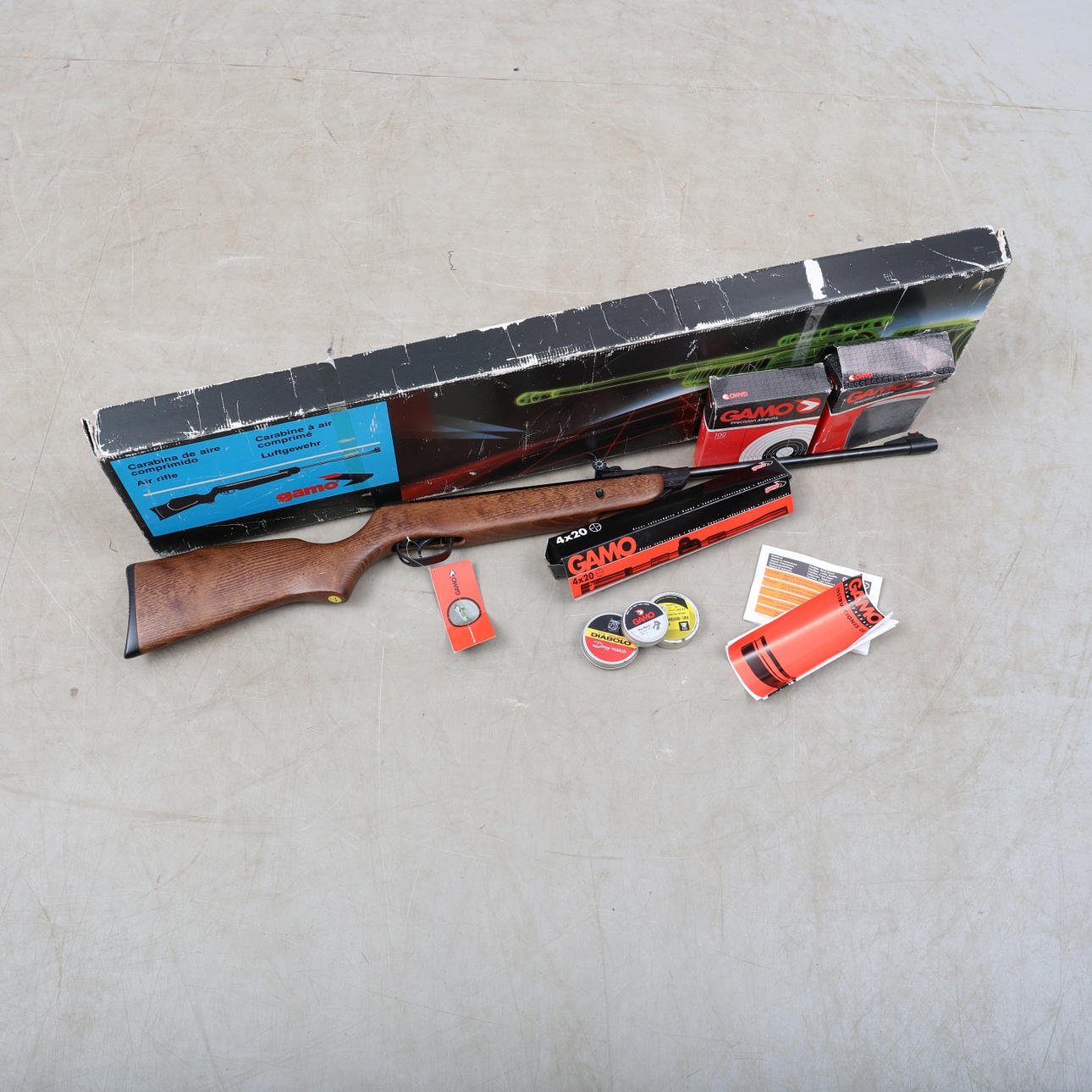 CARABINA DE AIRE COMPRIMIDO, Gamo 400.