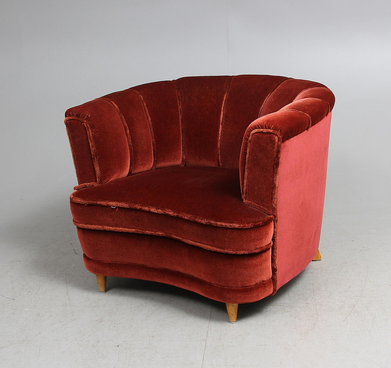 ARMCHAIR, mid 1900s.