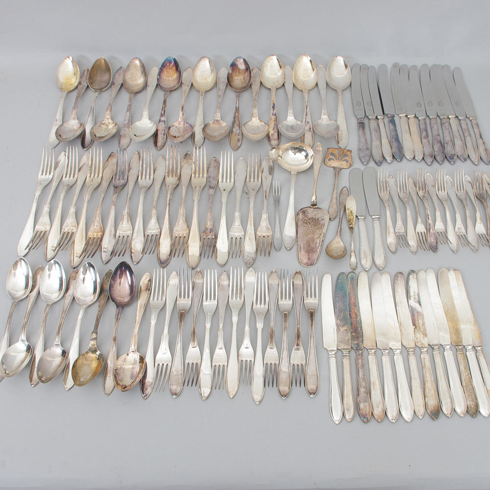 BESTICKUPPSÄTTNING, "Svensk spets", nysilver.