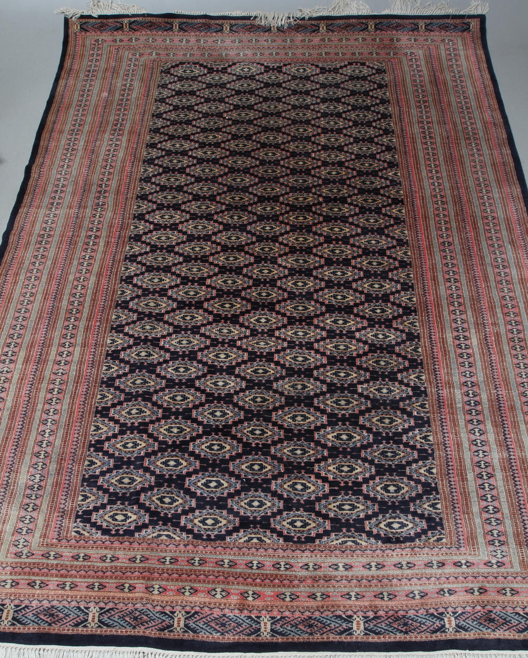 MATTA, orientalisk, ca 342 x 250 cm.