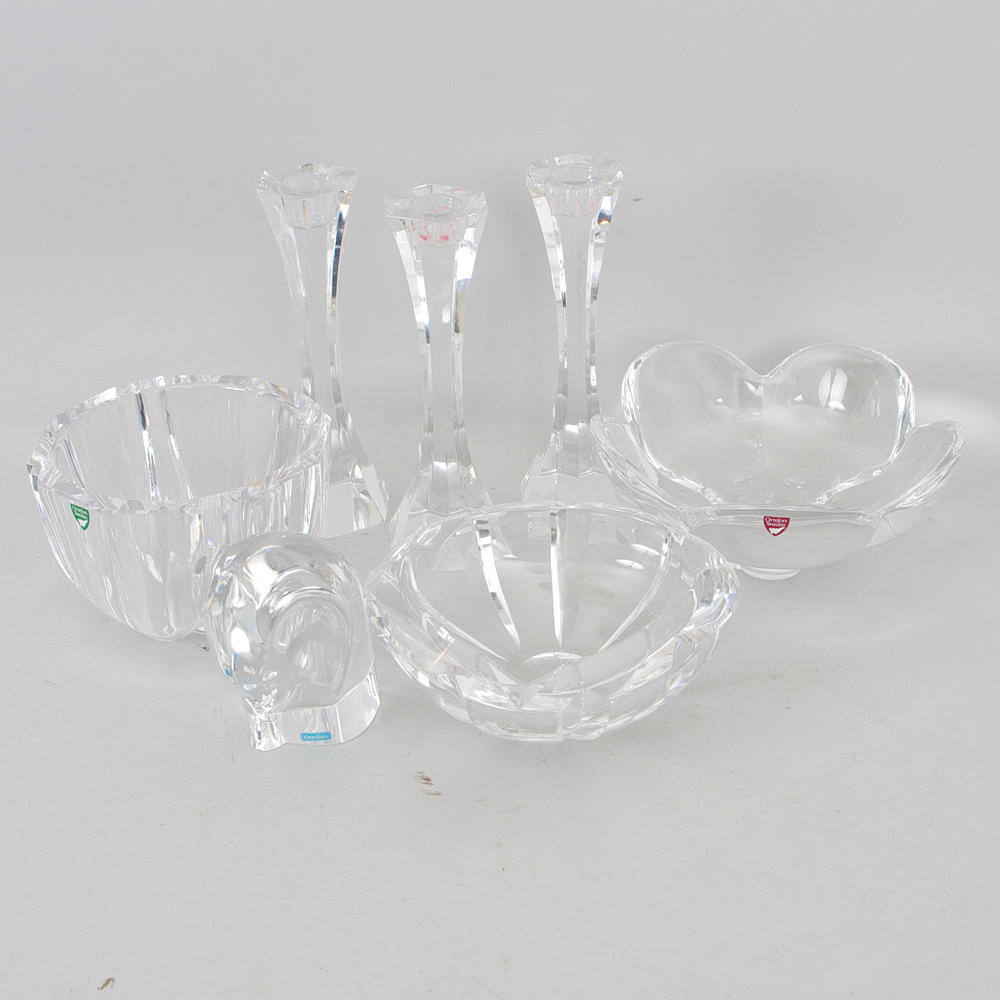 SKÅLAR SAMT LJUSTAKAR MM, bl. a. Orrefors.