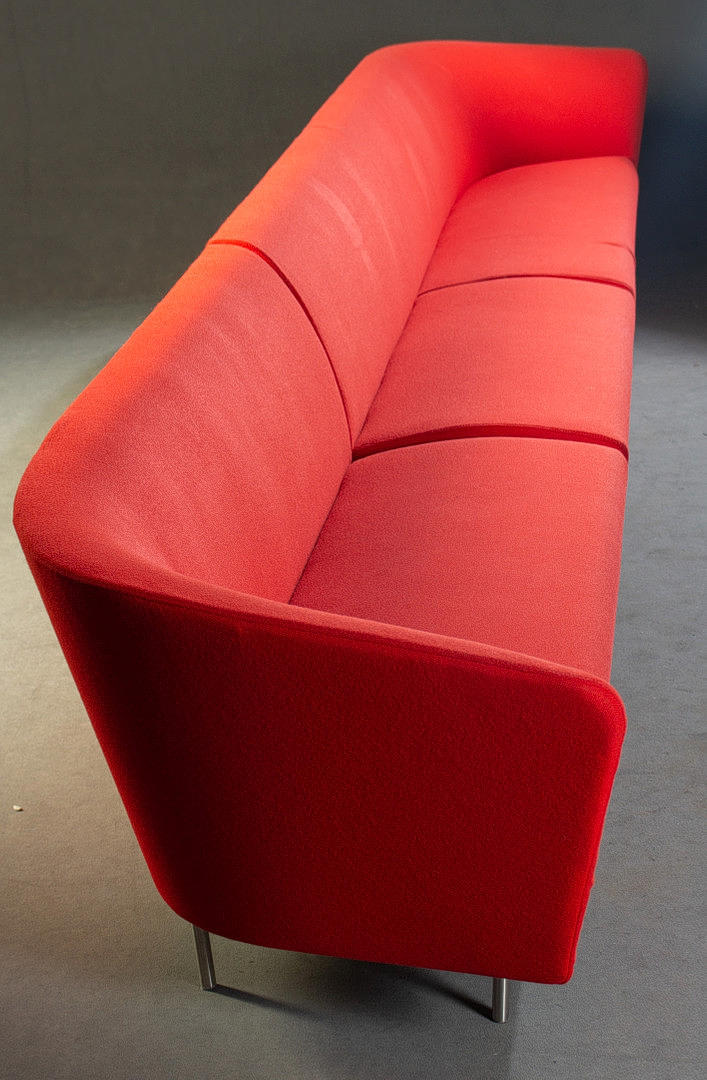 LIEVORE ALTHERR MOLINA. Arper, stor, 3-delad 'Loop' soffa.