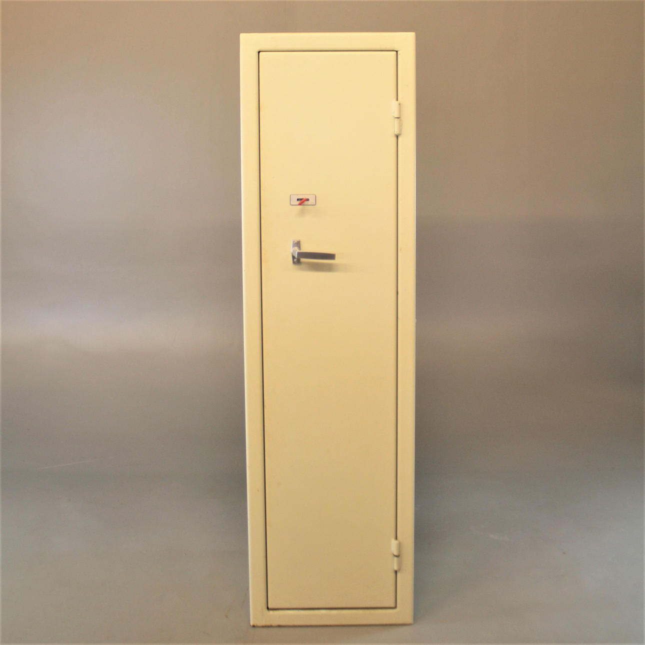 GABINETE DE ARMAS, NOR-LYX, SS 3492.