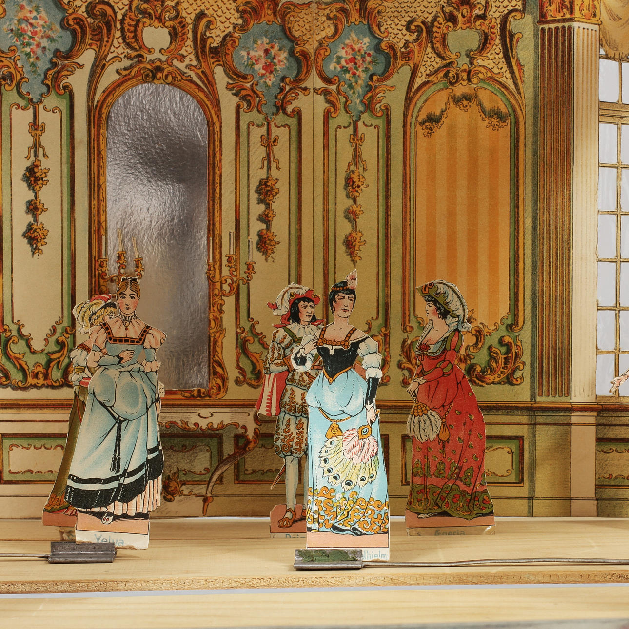 DOCKTEATER, "Askepot eller den fortryllede sko" samt "Snehvide og de syv smaa dvaerge", Vilhelm Priors Kgl Hofboghandel, 1948, Köpenhamn.