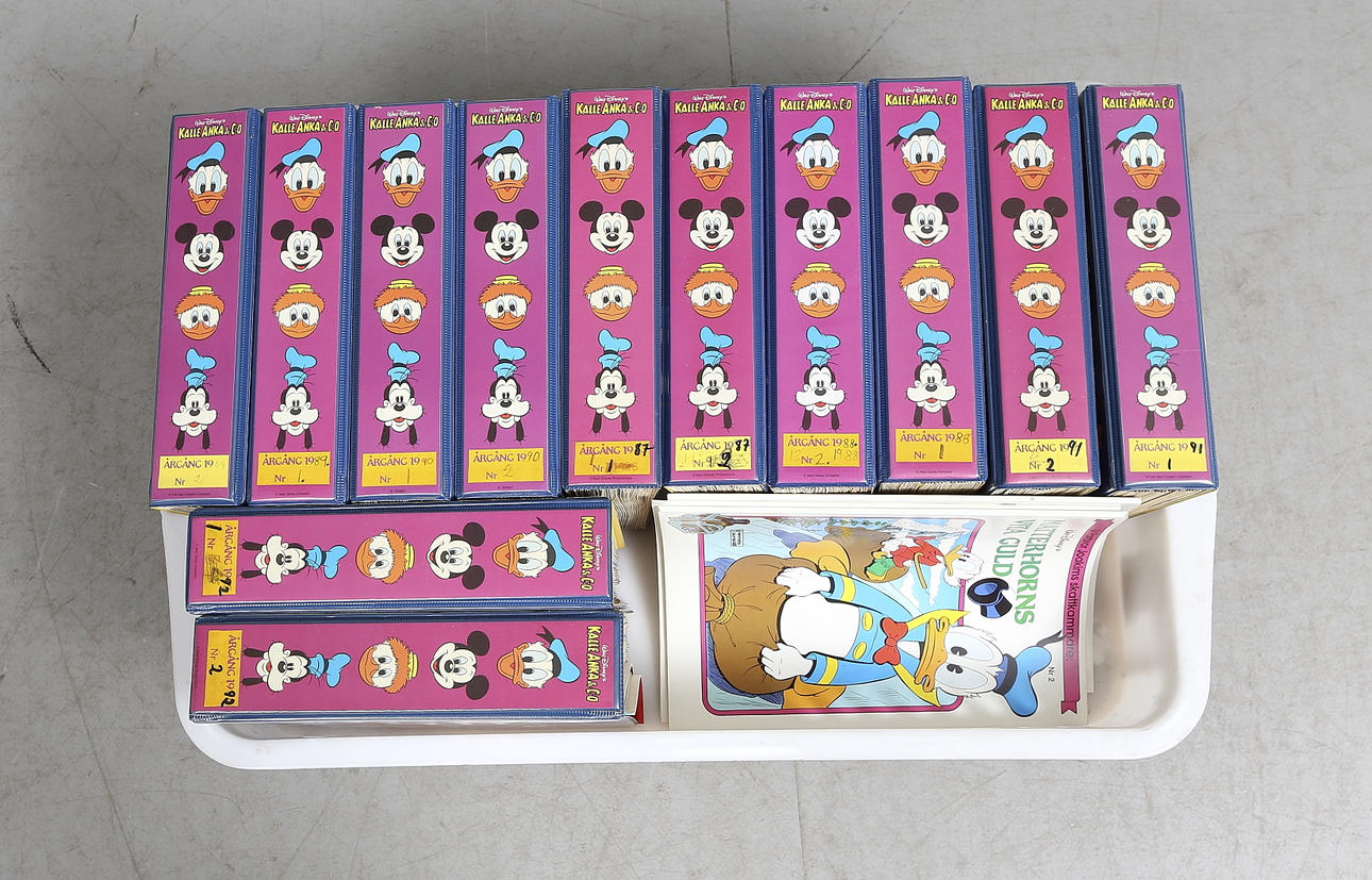 KALLE ANKA, serietidningar, årgång 87-92 i pärmar.