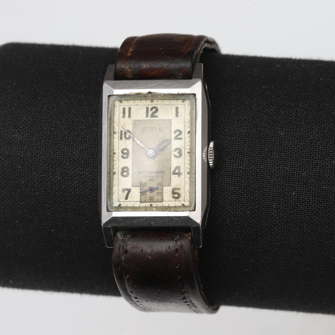 BRACELET WATCH, DITIS Geneva.