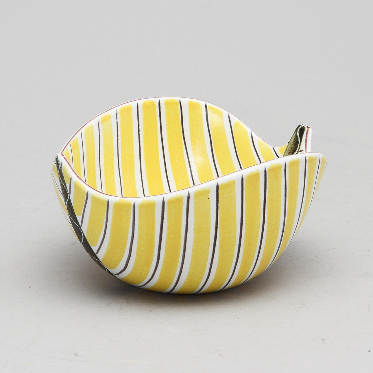 SKÅL, fajans, Stig Lindberg, Gustavsberg.