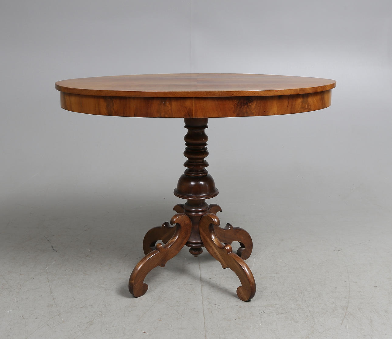 SALONGSBORD, nyrokoko 1800-talets slut.