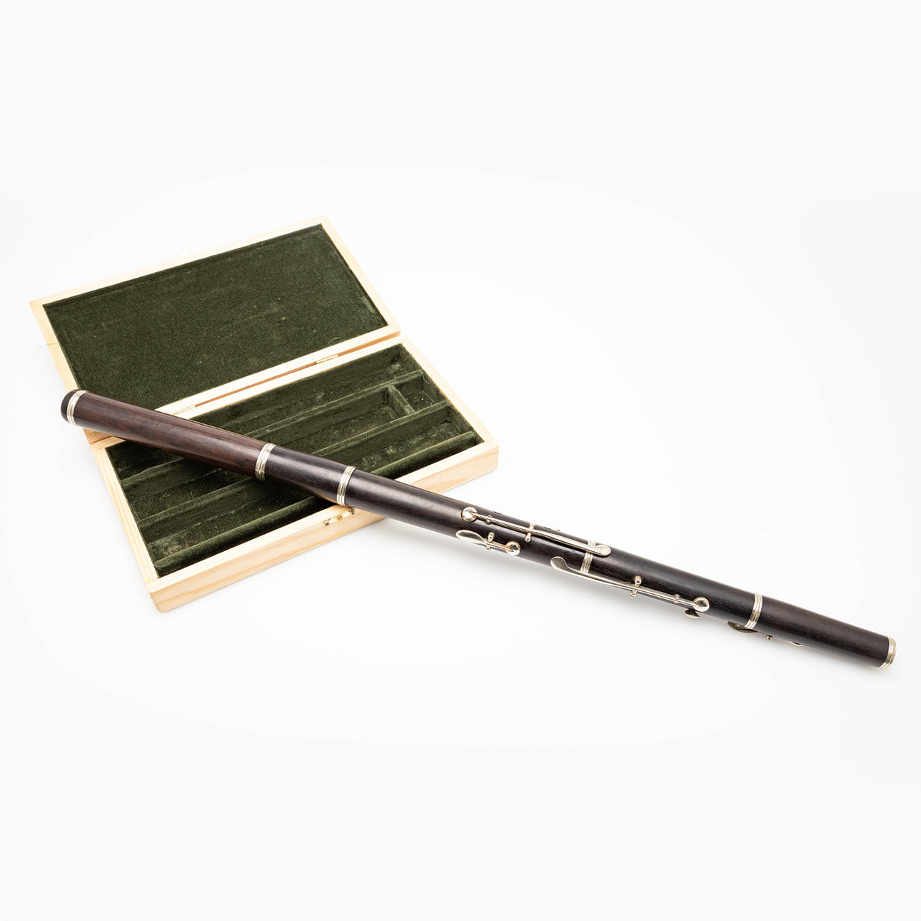 flöjt, trä, silverpläterad.