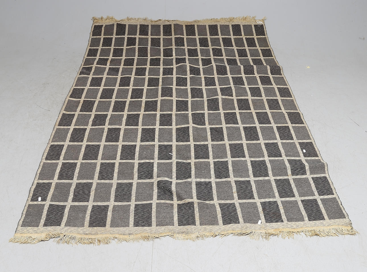 MATTA, rölakan, 235 x 160 cm.