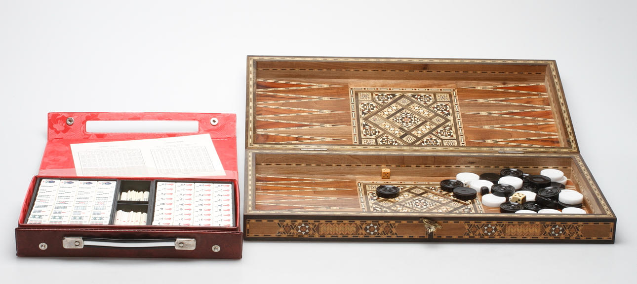 SPEL, 2 st, 1900-tal.