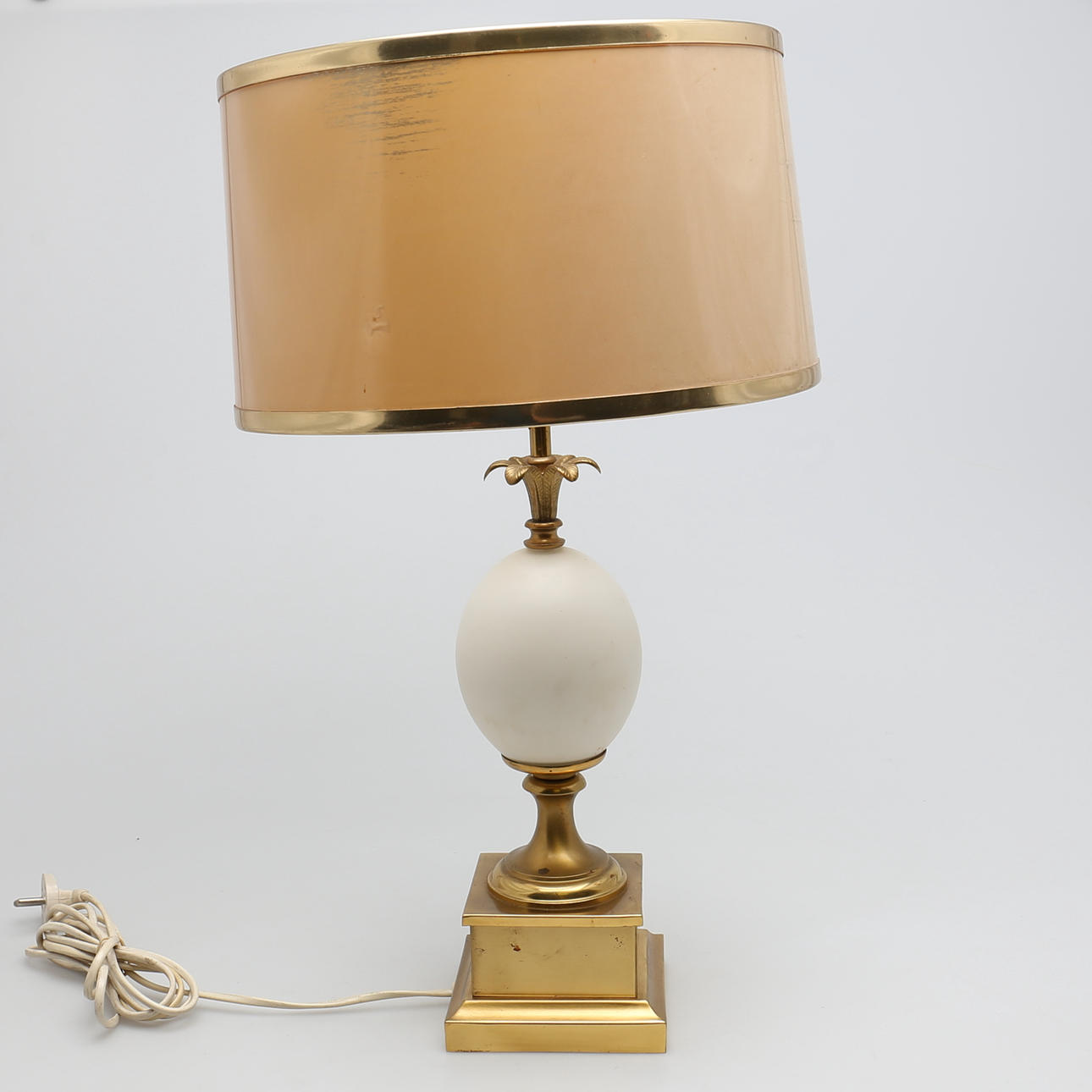 BORDSARMATUR i metall och glas. Empirestil. NK, Sverige. 1900-talets senare hälft.