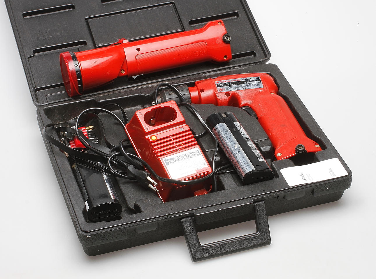 BORRMASKIN, Makita M014.