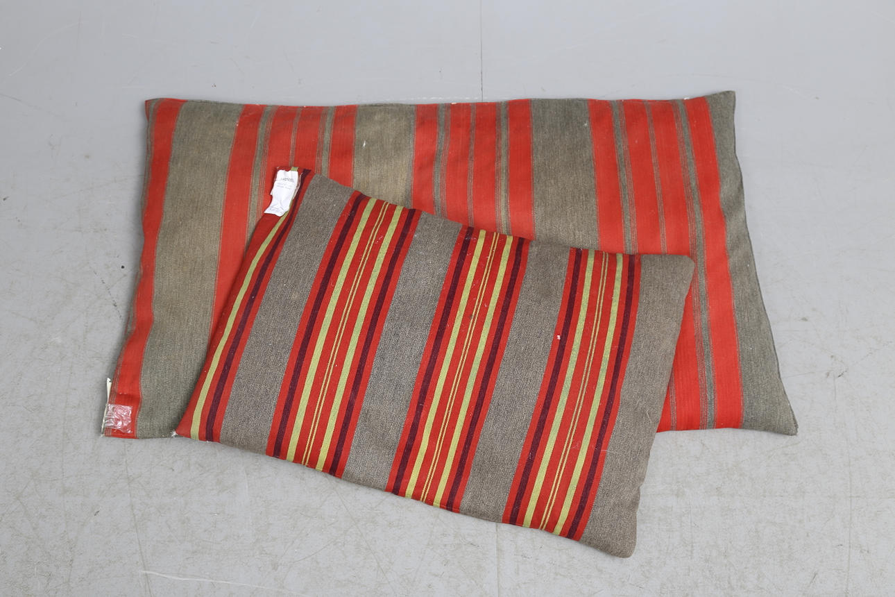 BOLSTER, 2 st, allmoge, Skåne.