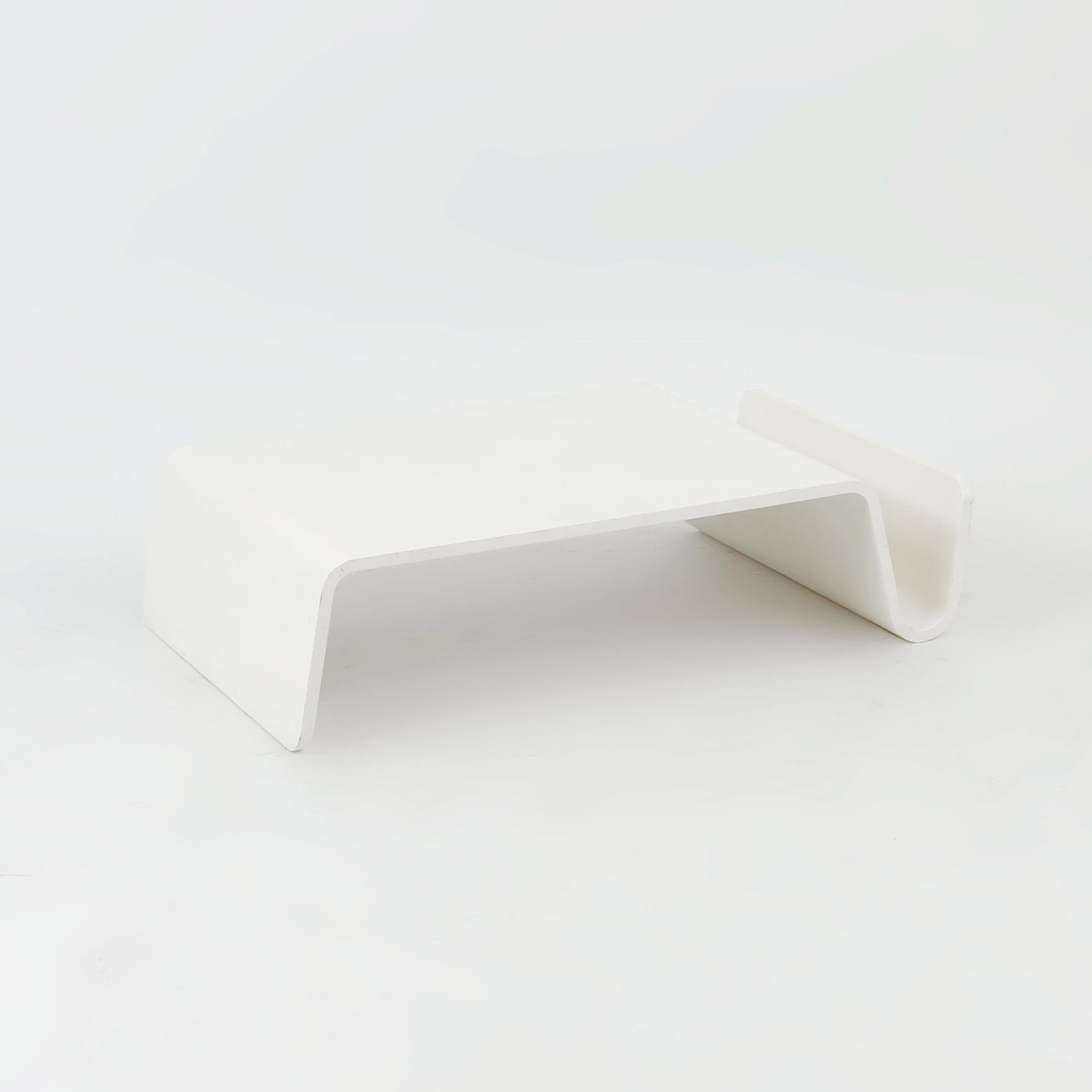 ERIC PFEIFFER. Couchtisch "Scando", Offi.