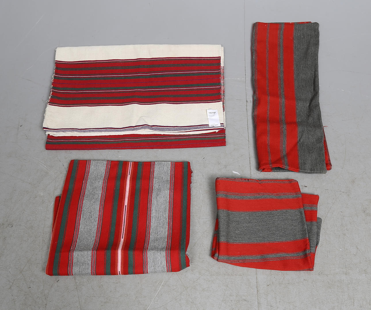 BOLSTERVAR, 4 st, allmoge, Skåne.