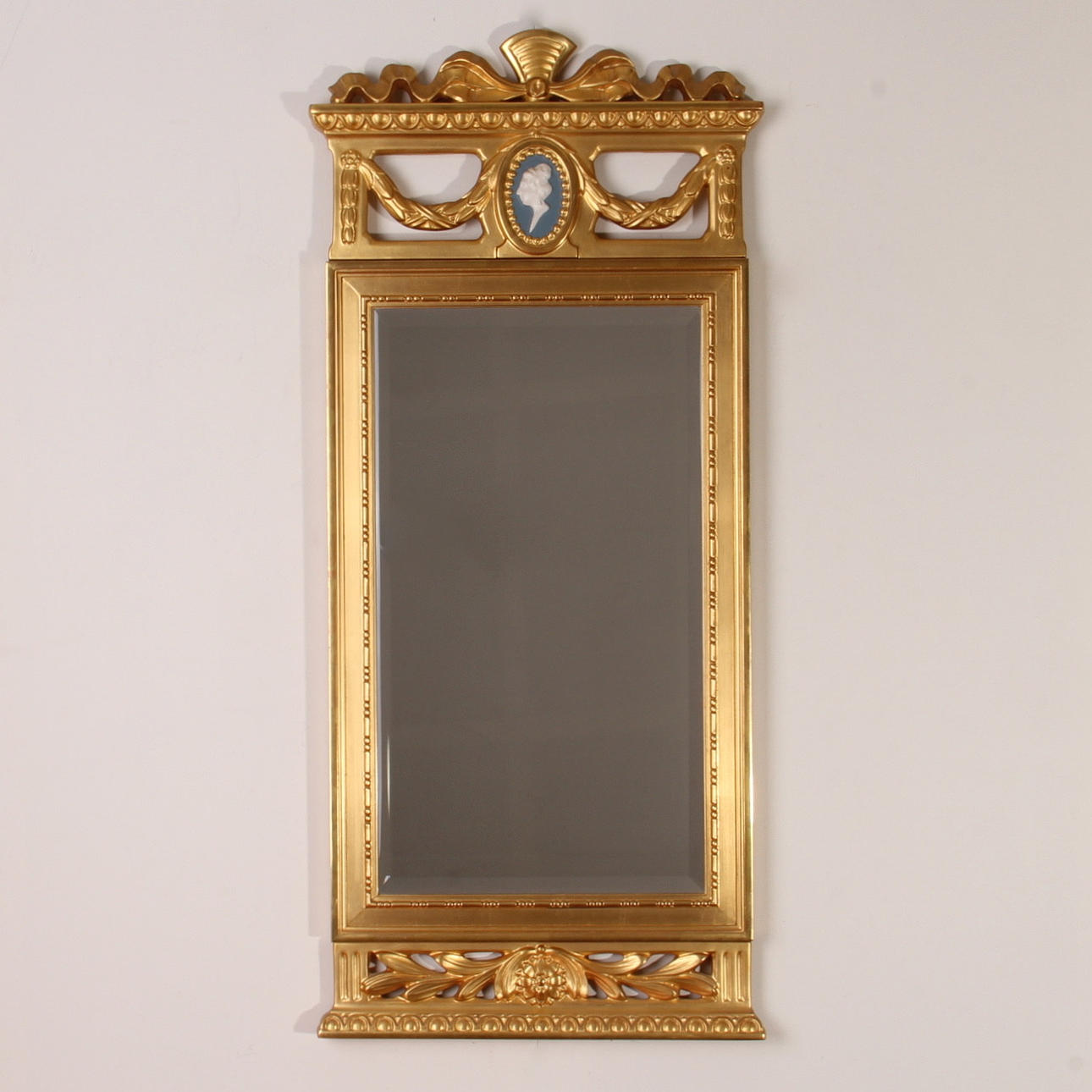 SPEGEL, förgylld, empirestil, 1900-tal.