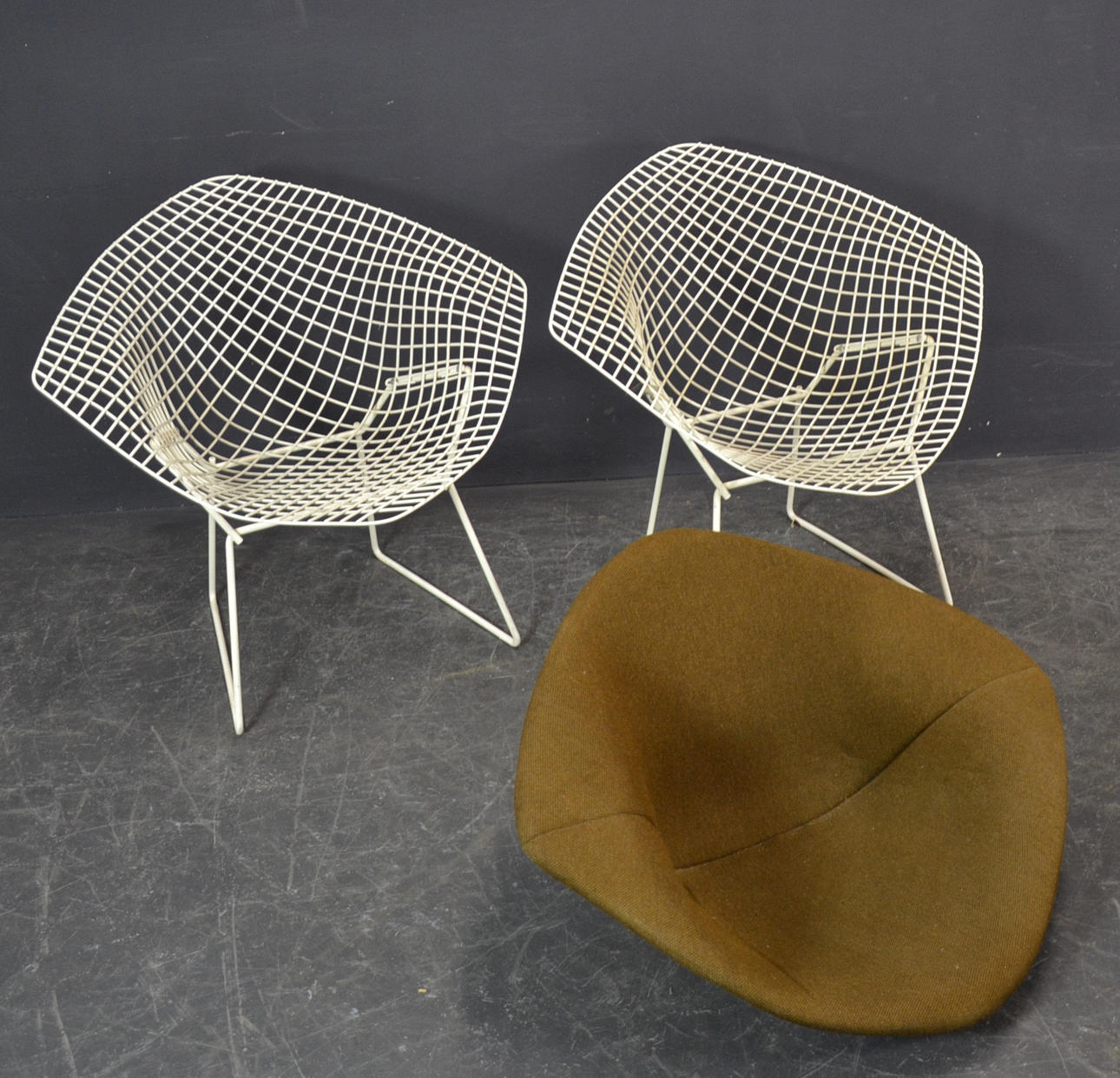 HARRY BERTOIA. 2 DIAMANT STOLAR KNOLL.
