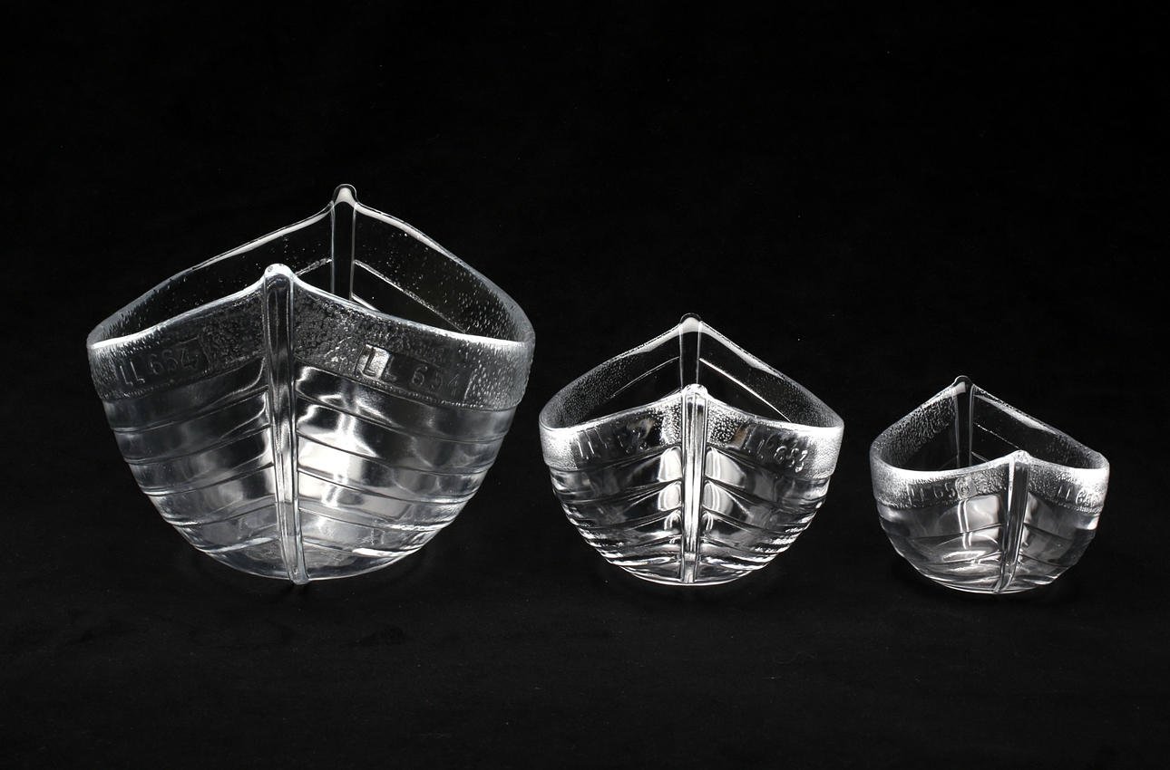 GLASBÅTAR, 3 st, Nybro Glasbruk.