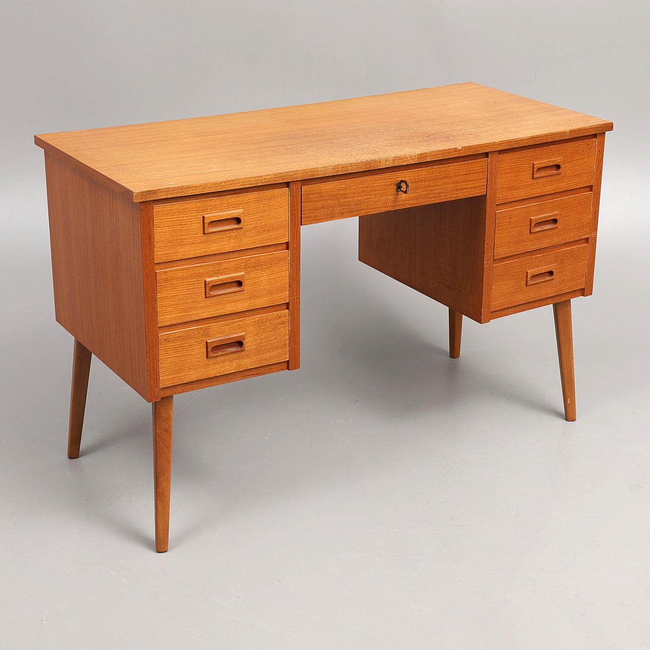 SKRIVBORD, teak, 50/60-tal.