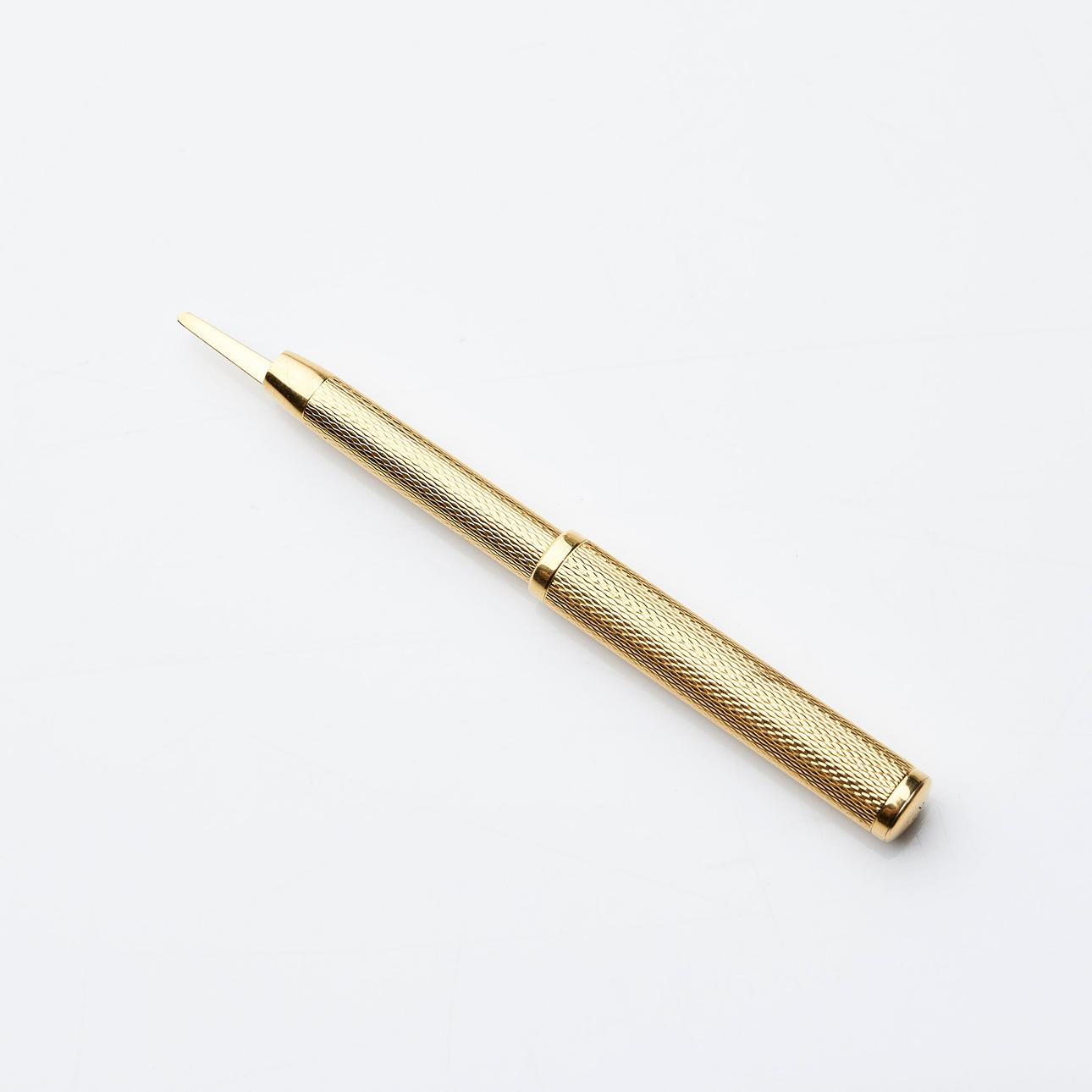 PALILLO DE DIENTES, en oro de 18k.