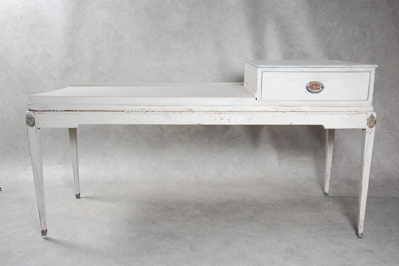 SKRIVBORD, gustavianskstil, 1800-tal.