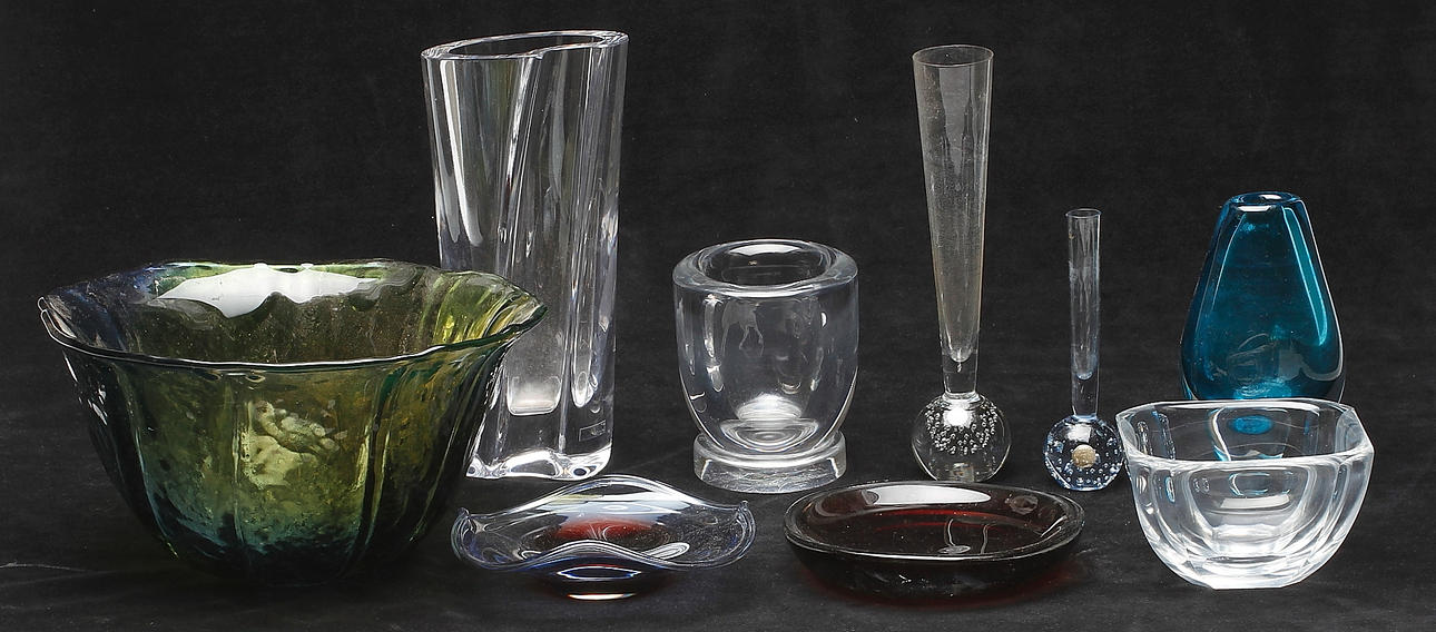 GLASFÖREMÅL, 9 delar, Kosta Boda, Orrefors med flera, 1900-talets mitt.