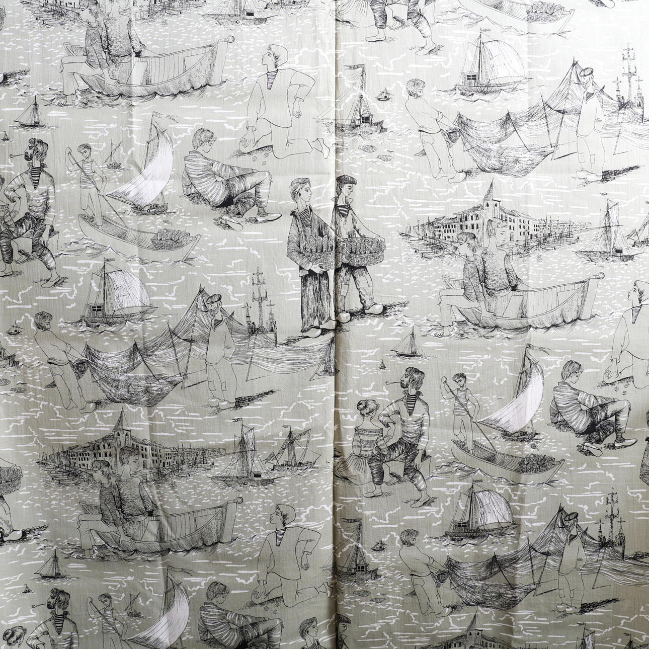 TEXTIL / FABRIC, Breton, design by Pinewood Fabrics.