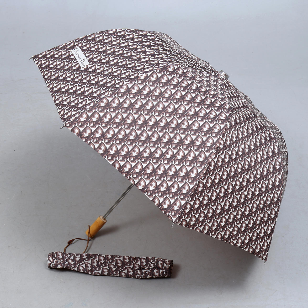 CHRISTIAN DIOR. Umbrella.