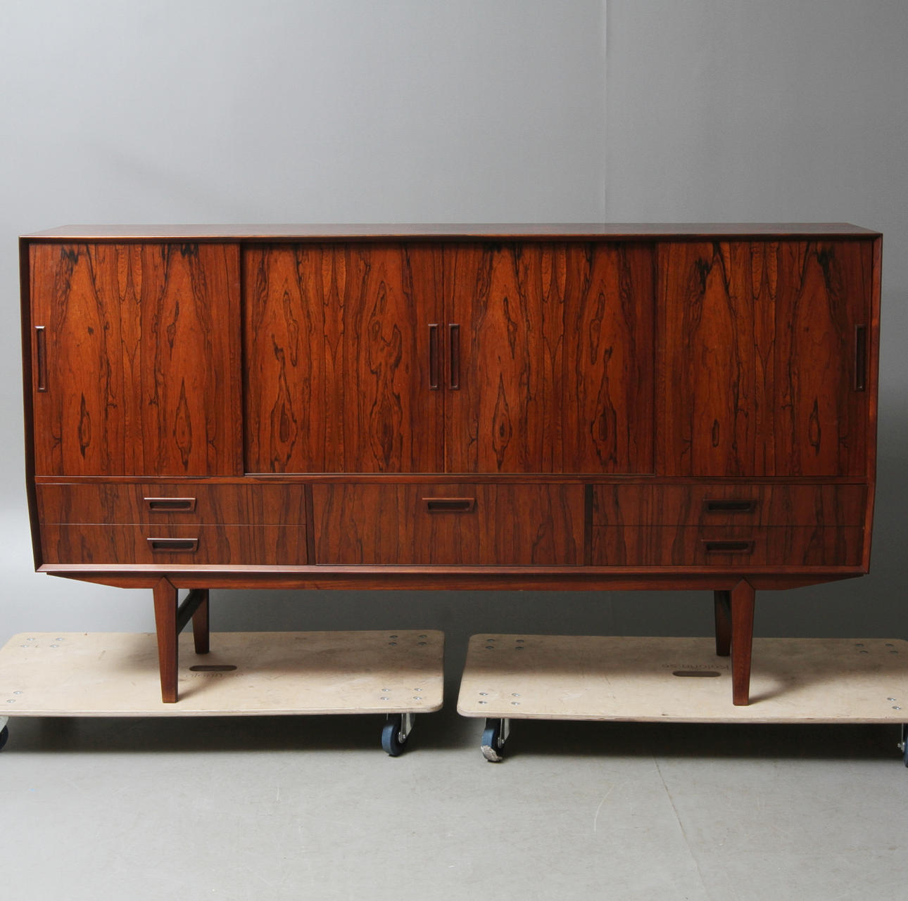 SIDEBOARD, Vemb Mobelfabrik, Danmark, 1950-tal.