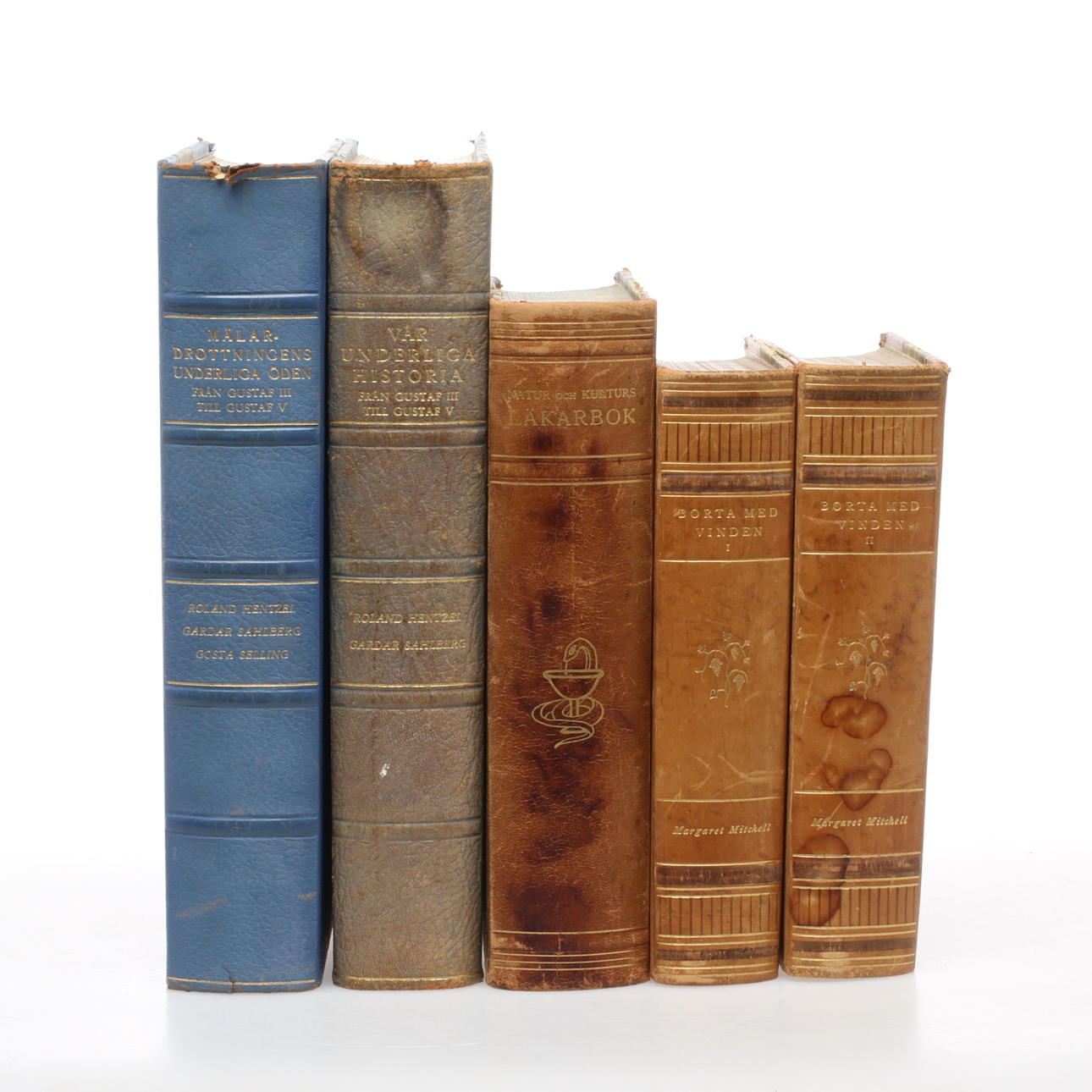 BÖCKER, 5 st, Bl a "Vår underliga historia", "Mälardrottningens underliga öden" samt "Borta med vinden".