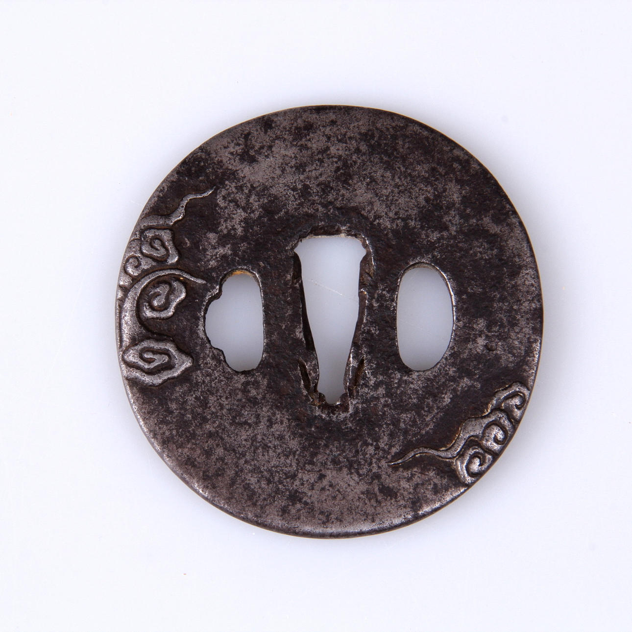 TSUBA, järn, Japan.