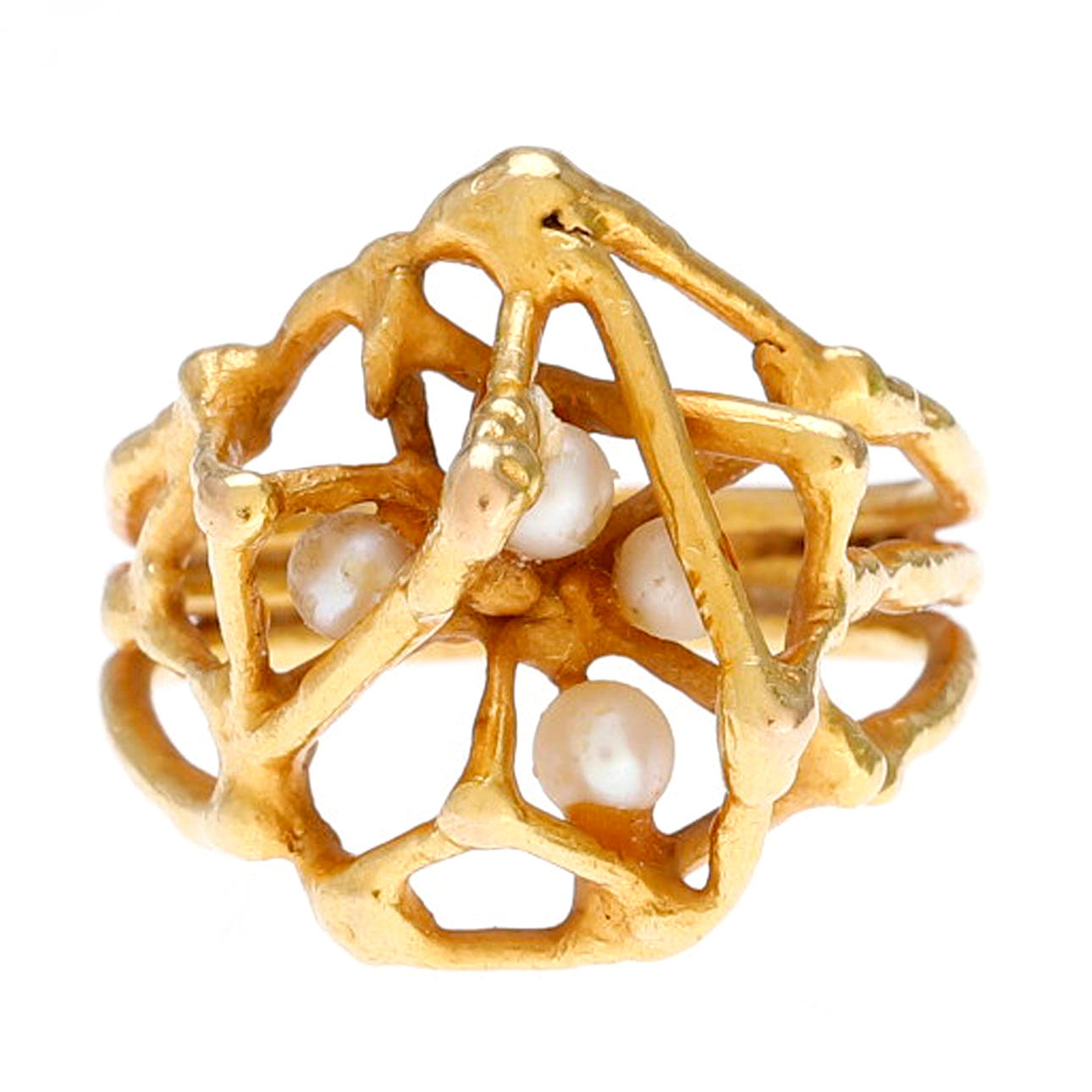 JOYERÍA CAPDEVILA. Sortija en oro y perlas.